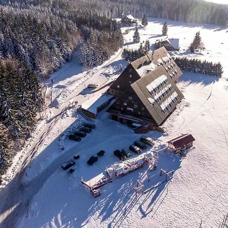 žalý Apartamento *