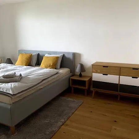 Zaly Apartment *