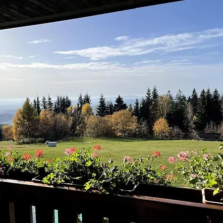 žalý Apartamento Benecko