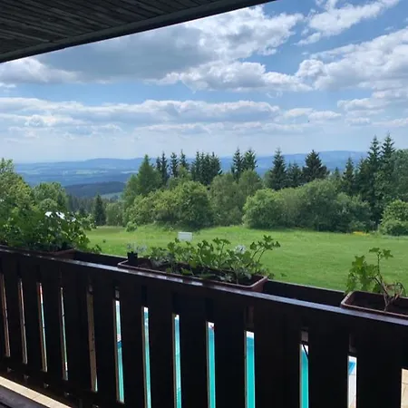 žalý Apartamento Benecko